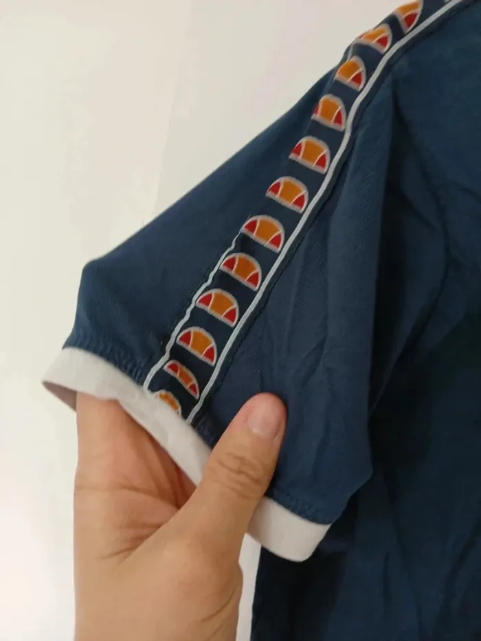 Tee shirt manches courtes ellesse M bleu marine - photo numéro 2