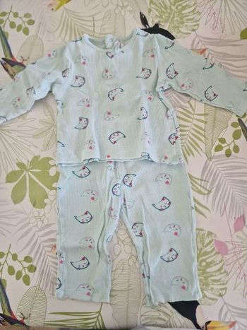 Pyjama 2pièces taille 18mois