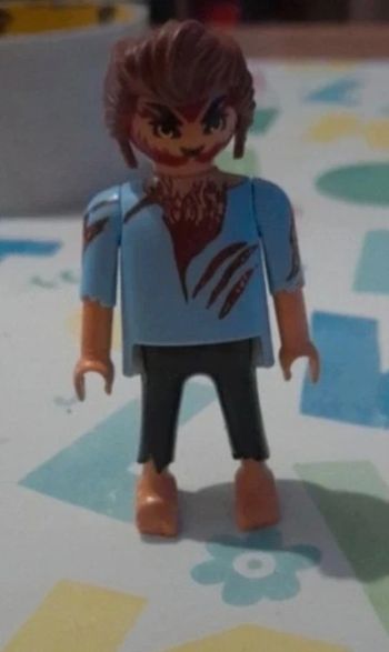 Personnage playmobil loup garou