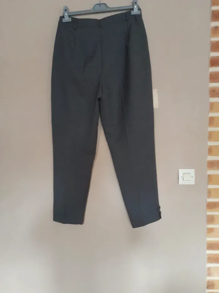 Pantalon - photo numéro 2