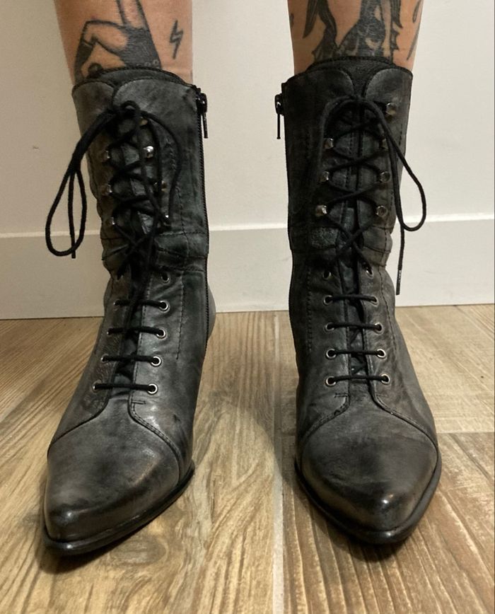 Bottines cuir talons compensés - photo numéro 8