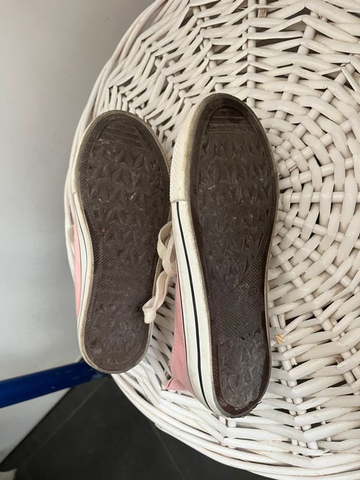 Baskets toile rose pointure 32 - photo numéro 4