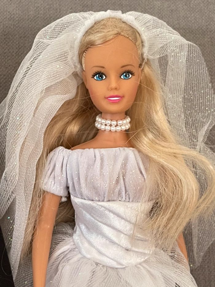 poupées Barbie couple de mariés - photo numéro 3