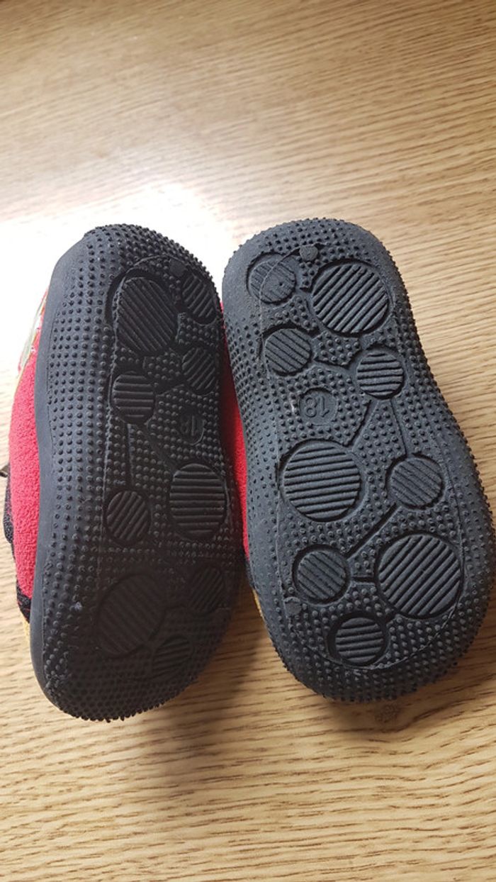 Chaussons Mickey - photo numéro 3