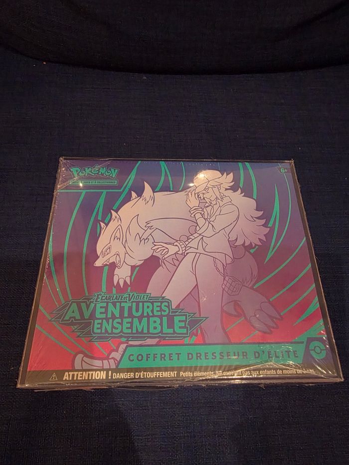 Etb Pokémon aventures ensembles écarlate et violet