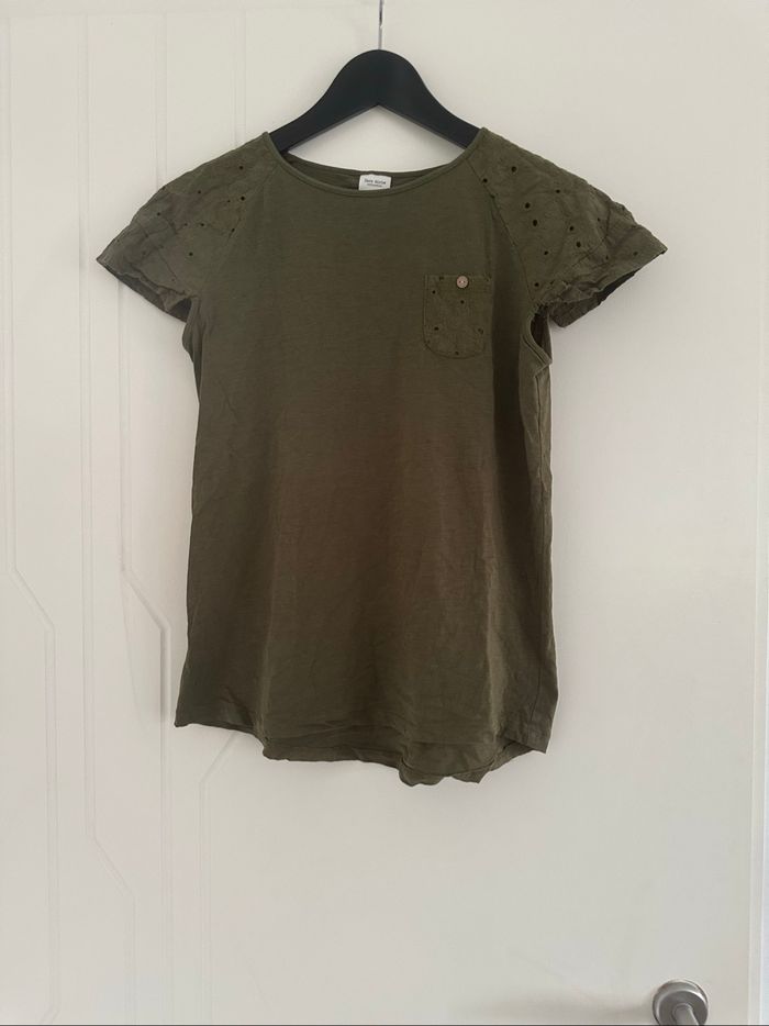 T-shirt vert kaki Zara taille 11/12 ans 152 cm