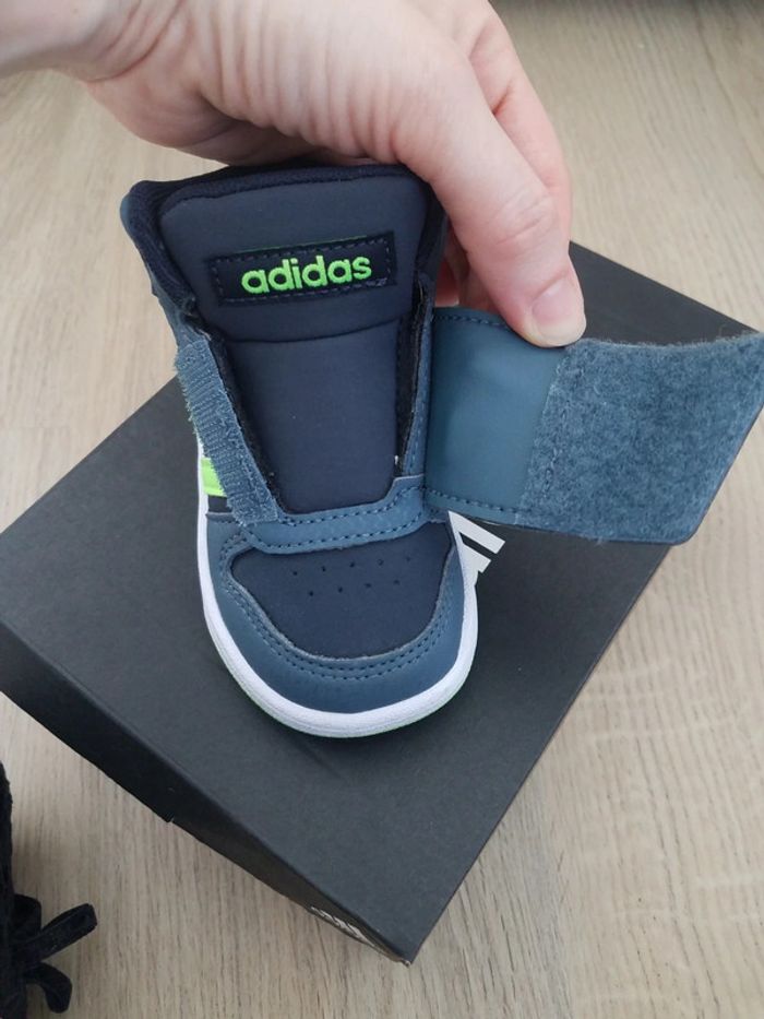 Baskets Adidas - photo numéro 5