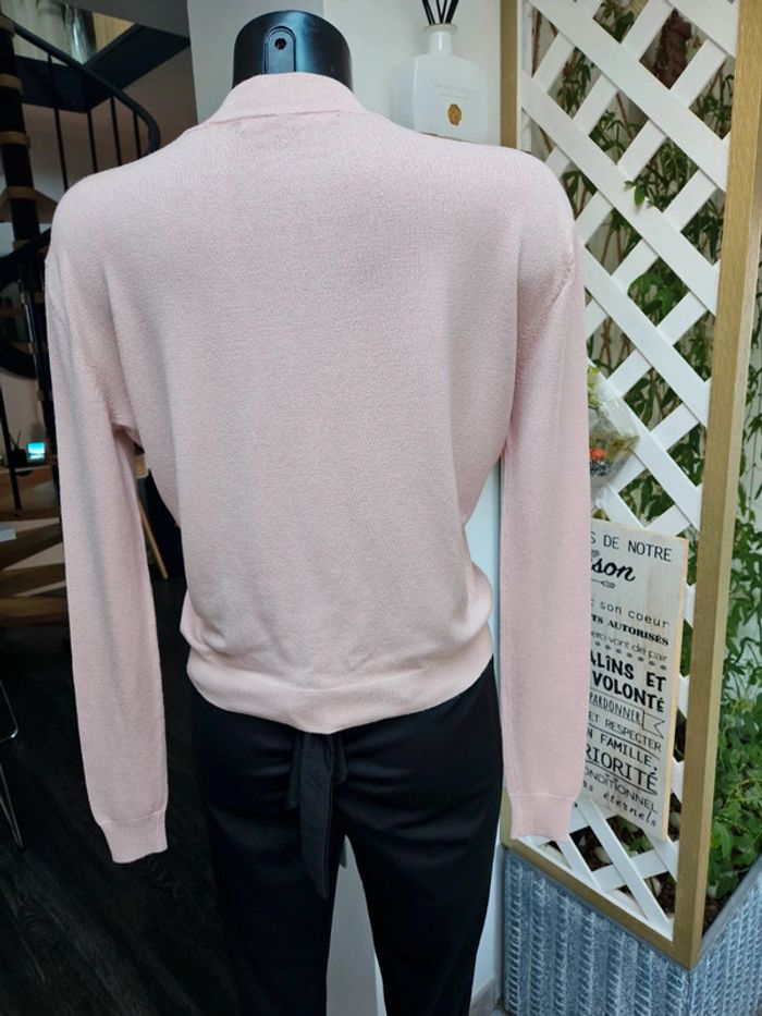 Guess pull rose pâle taille M - photo numéro 5