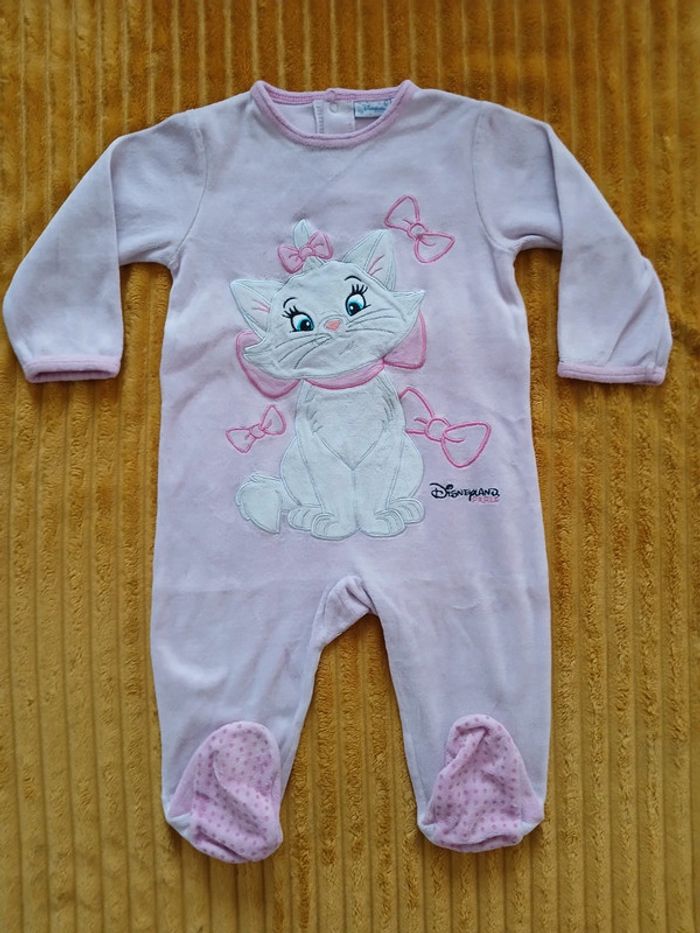 Lot de 4 pyjamas une pièce taille 18 mois - photo numéro 2