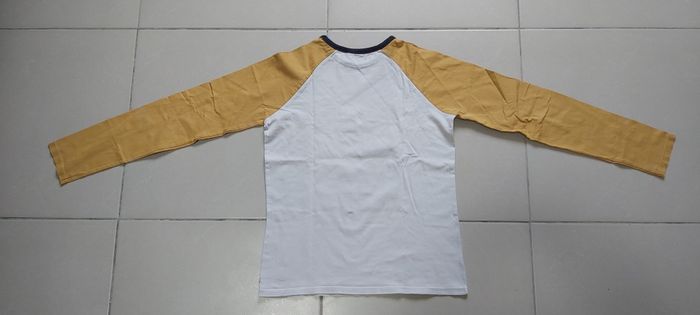 Tshirt manche longue 14 ans - photo numéro 7