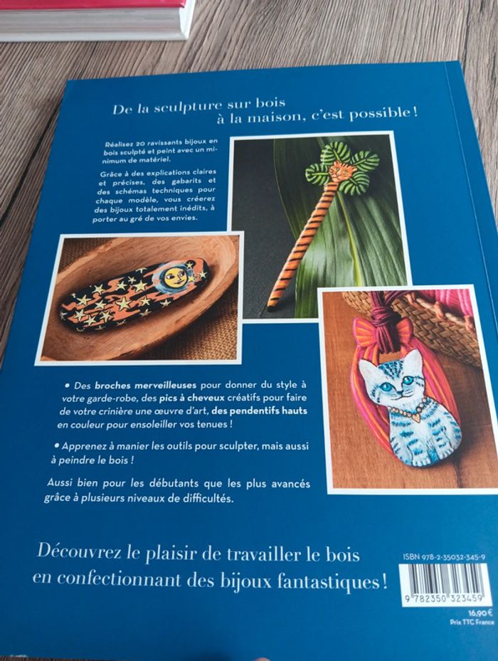 Bijoux en bois - photo numéro 2