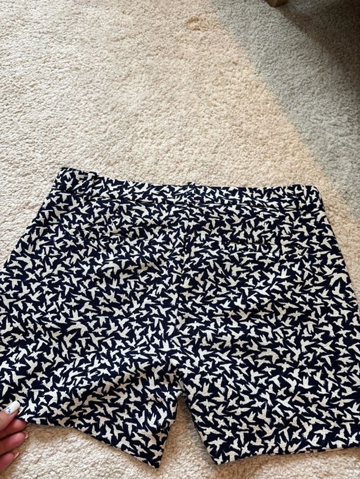 Short bleu marine et blanc motif oiseau Zara taille XS - photo numéro 7
