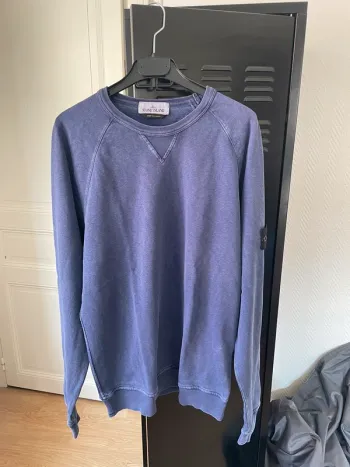 Pull stone island