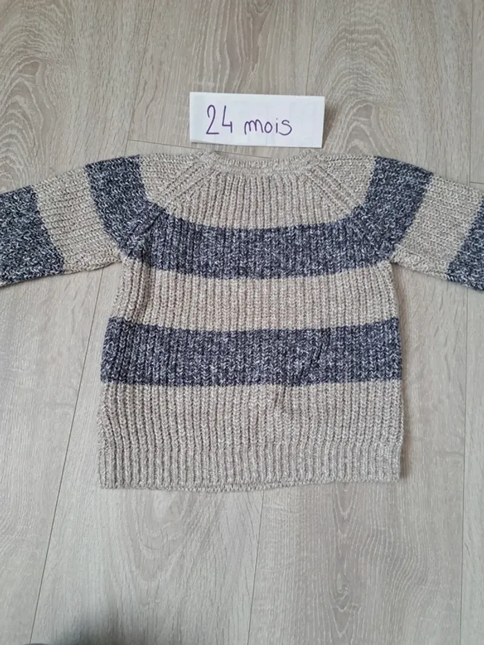 Pull 24 mois - photo numéro 2