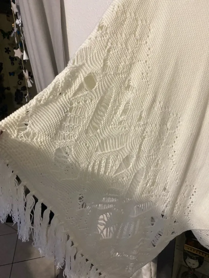 superbe  cape blanche 3xl SHEIN neuve - photo numéro 2