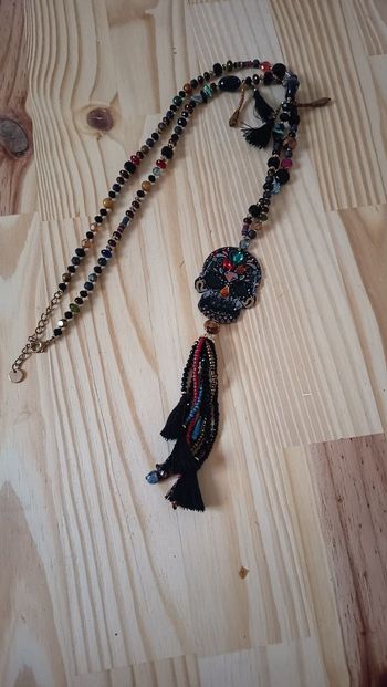 Collier tête de mort 