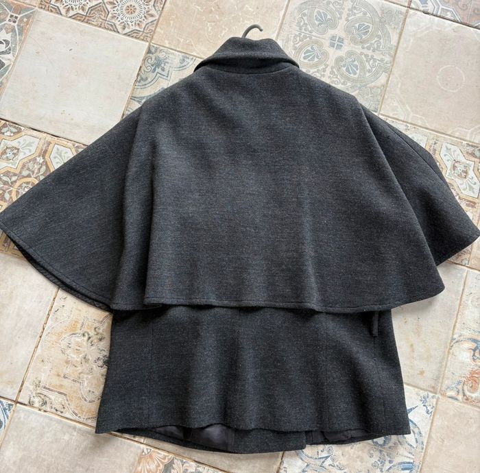 Très jolie cape / veste CAROL taille 44 - photo numéro 2