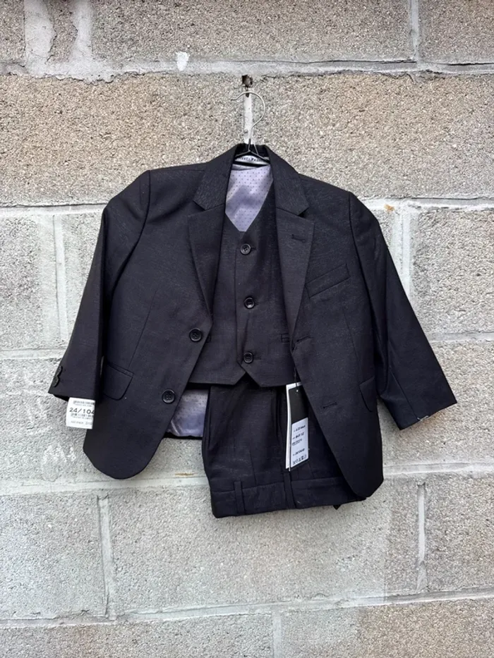 Costume complet petit garçon 2 ans neuf