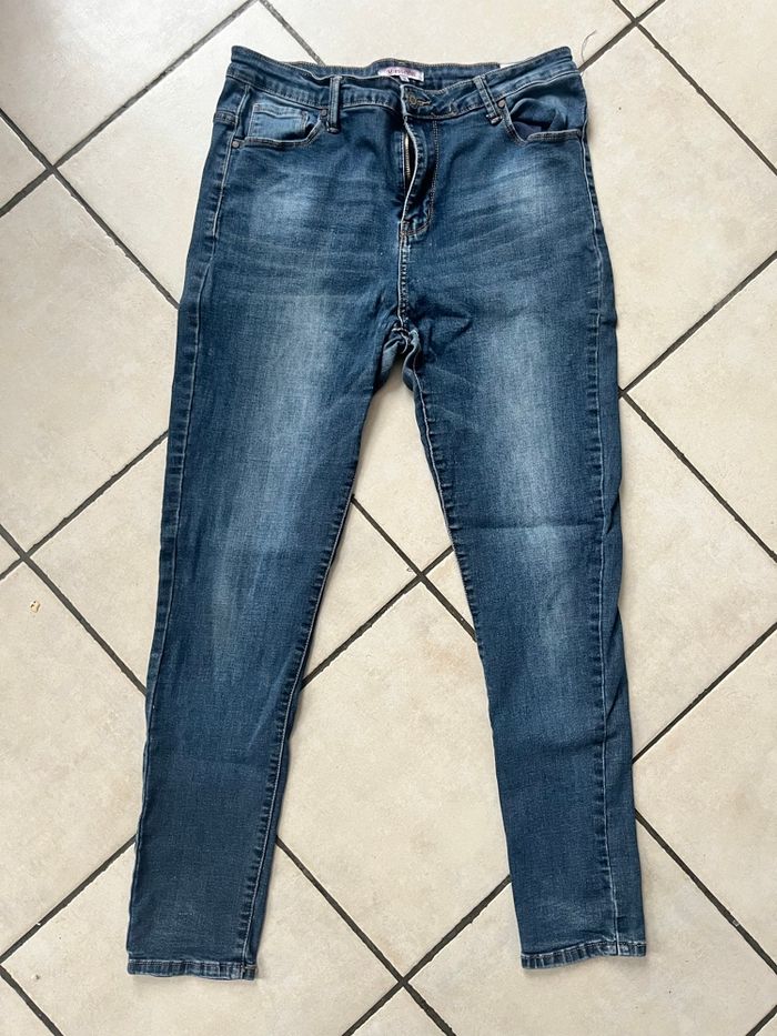 Lot jeans femme - photo numéro 8