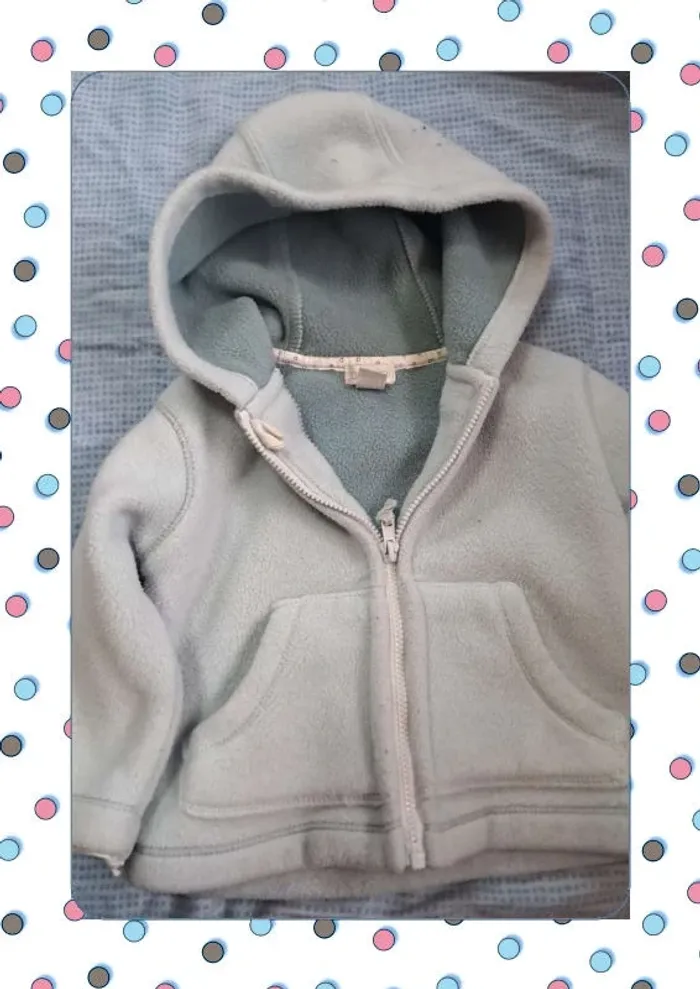Veste polaire avec capuche 12 mois
