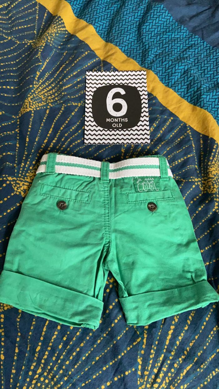 Short 6 mois - photo numéro 2