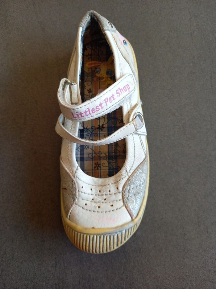 Chaussures filles tailles 27 - photo numéro 2
