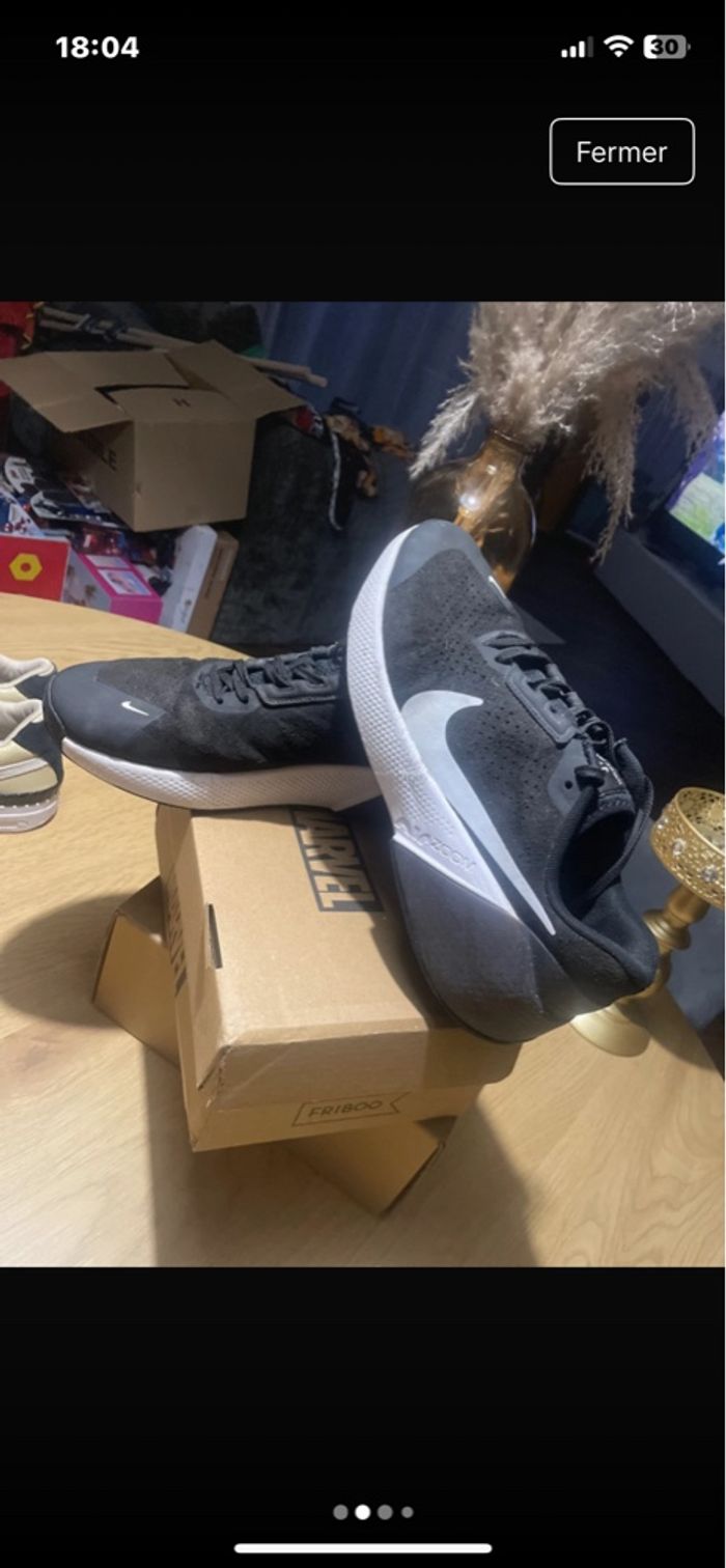 Chaussures Nike - photo numéro 3
