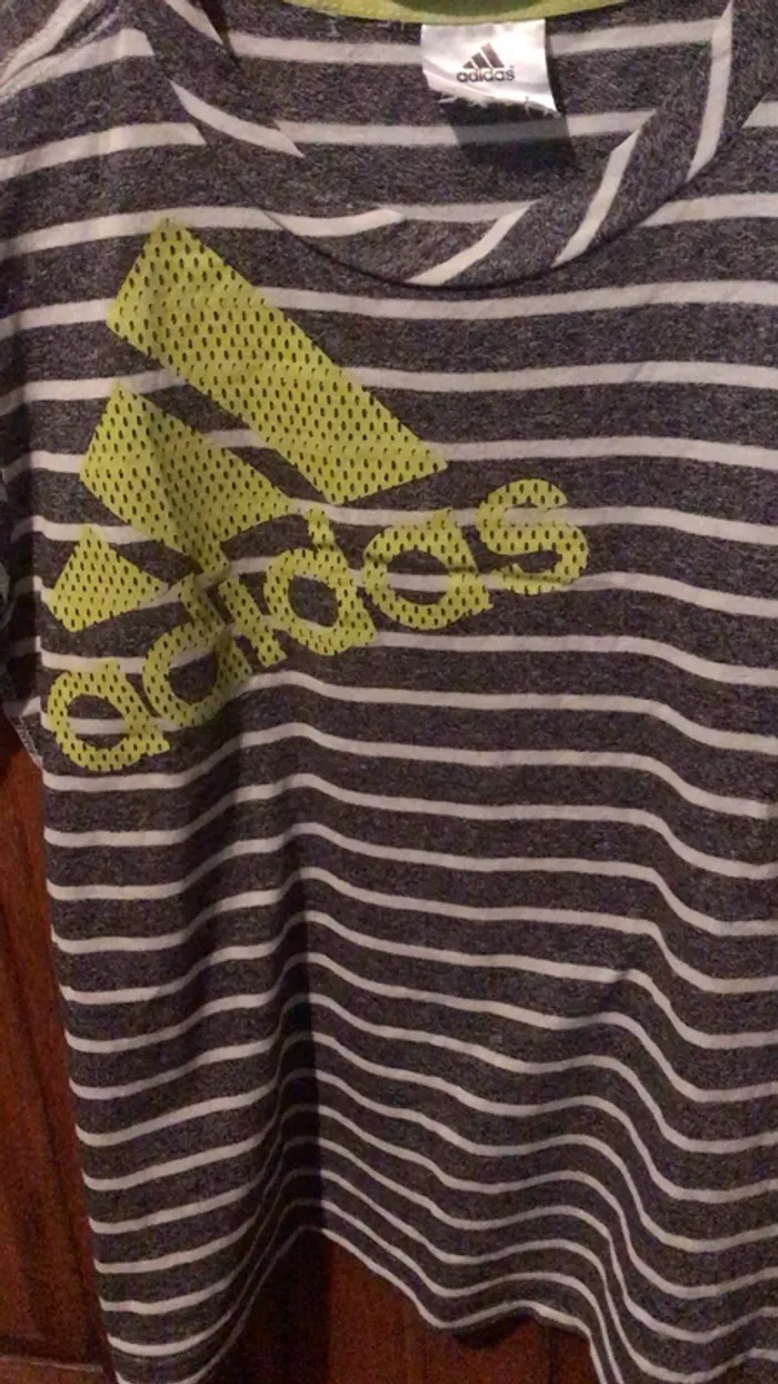 Tee-shirt Adidas 9ans - photo numéro 4