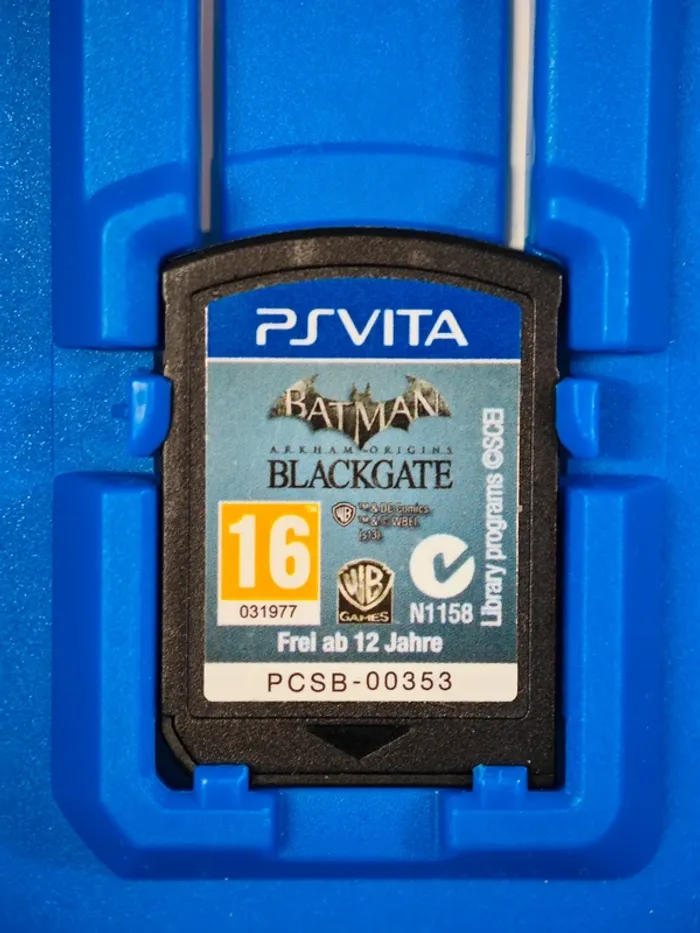 Jeu PS Vita Batman Arkham Origins Blackgate avec boîte - photo numéro 5