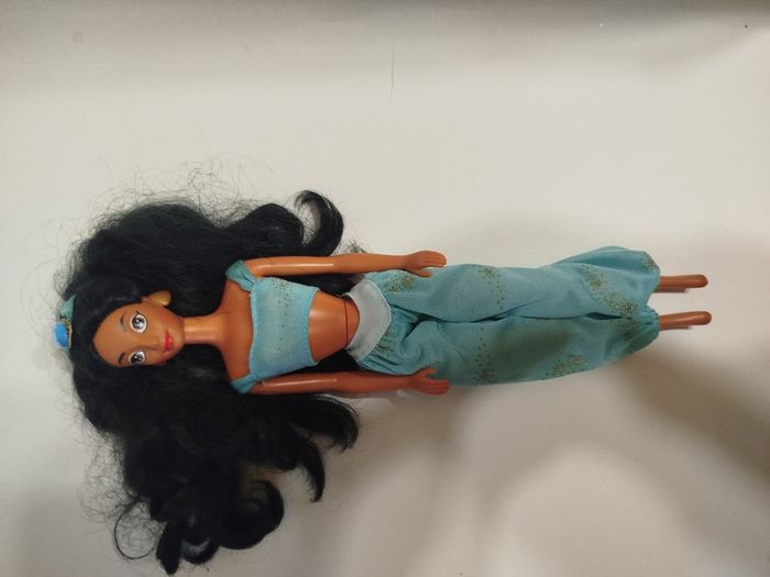 Poupée Jasmine - Vintage 90's - photo numéro 3