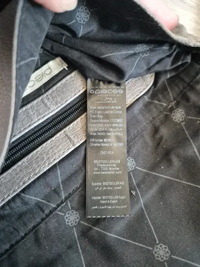 Sac bandoulière pochette argentée cuir pièces - photo numéro 5