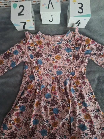 Robe mi saison 2/3 ans