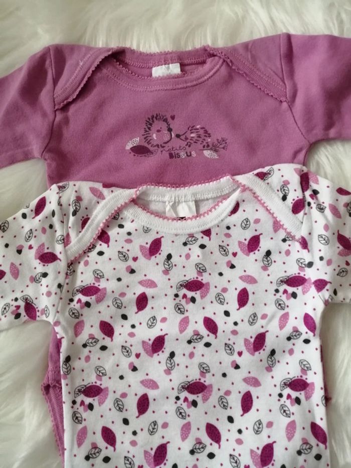 2 bodies 6 mois - photo numéro 12