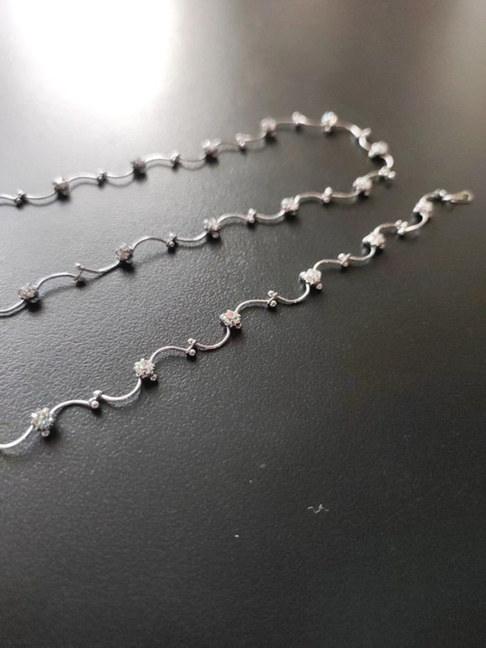 Collier couleur argenté et pierres diamant - photo numéro 4
