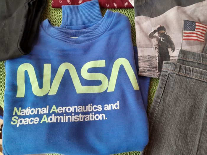 lot de vêtements - photo numéro 5