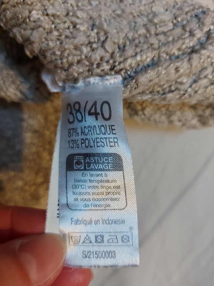 Pull court à col roulé - photo numéro 3