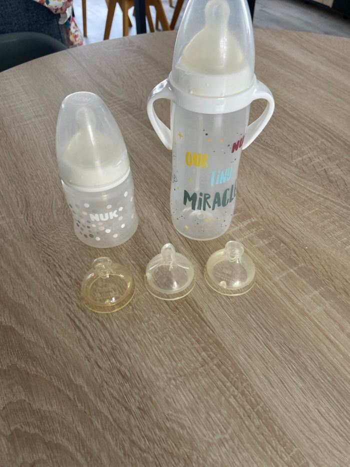 Biberons + tétines