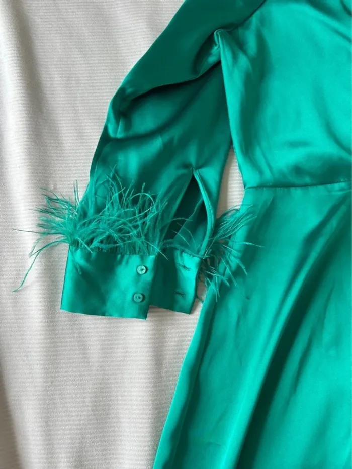 Robe effet satiné plume Zara vert taille m - photo numéro 2