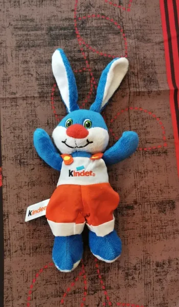 Peluche lapin kinder neuf