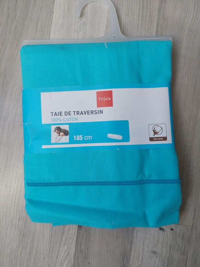 taie de traversin neuve