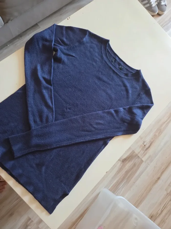 Pull bleu marine - photo numéro 2