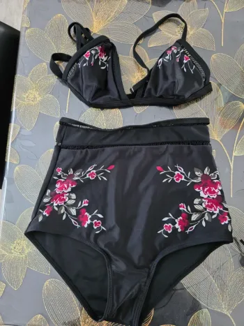 Lot de 3 ensembles taille XS-S