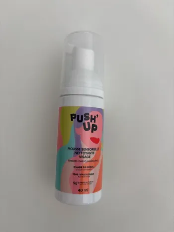 Mousse nettoyante visage Push’Up – 40 ml – neuve