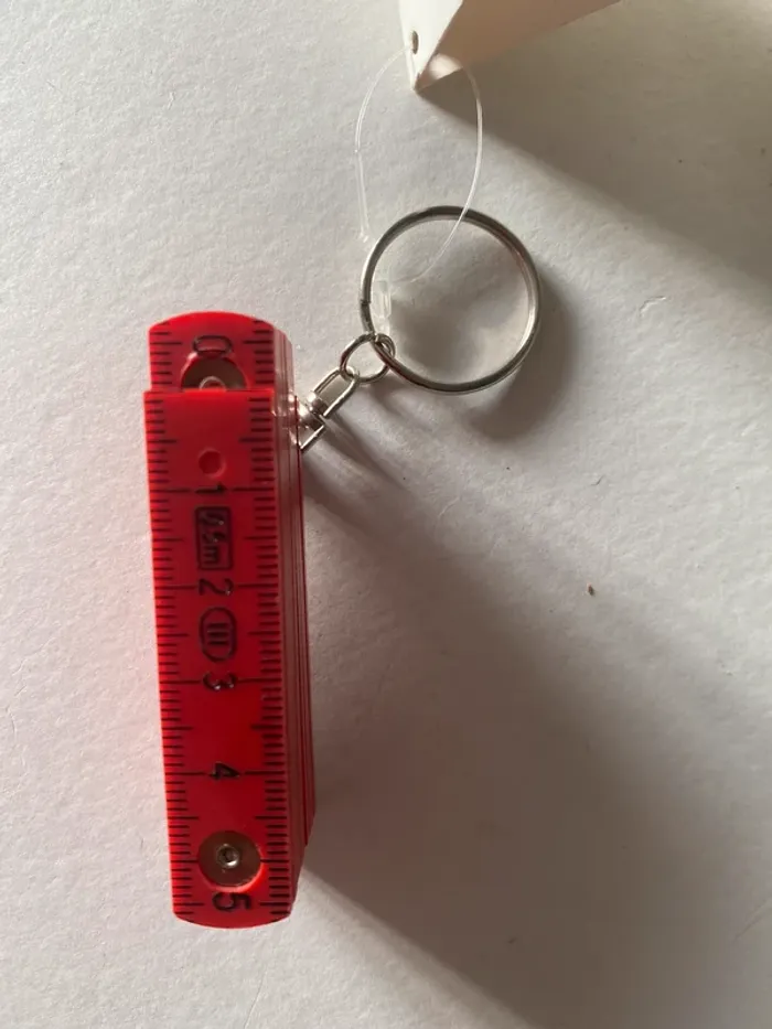 Porte clé rouge - photo numéro 2