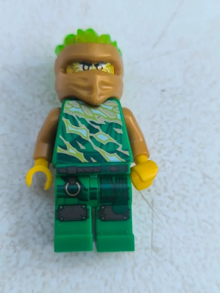 Figurine lego Ninjago lloyd njo0533