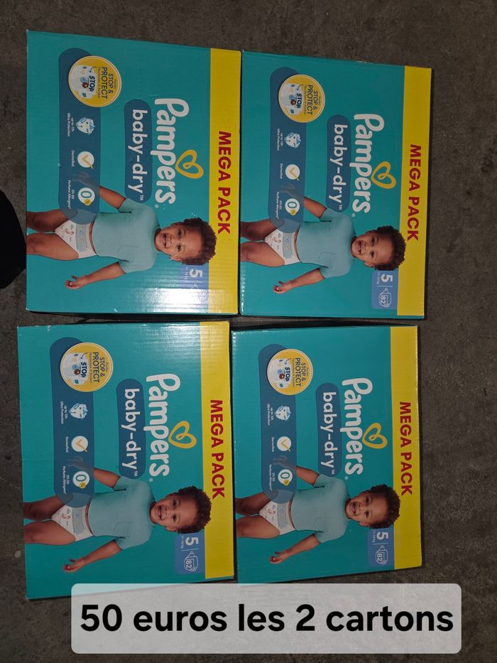 Lot couches pampers - photo numéro 8