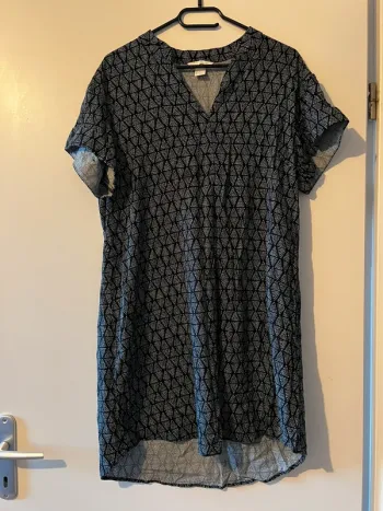 Robe.