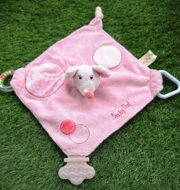 Doudou carré plat rose Souris / activités - Baby Nat