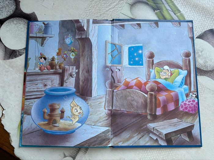 Livre Disney - photo numéro 4