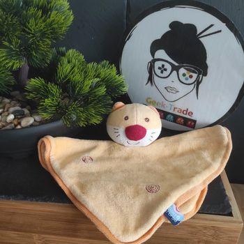 Doudou chat jaune Orange Rouge plat spirales Sucre D'orge   #geektradedoudou